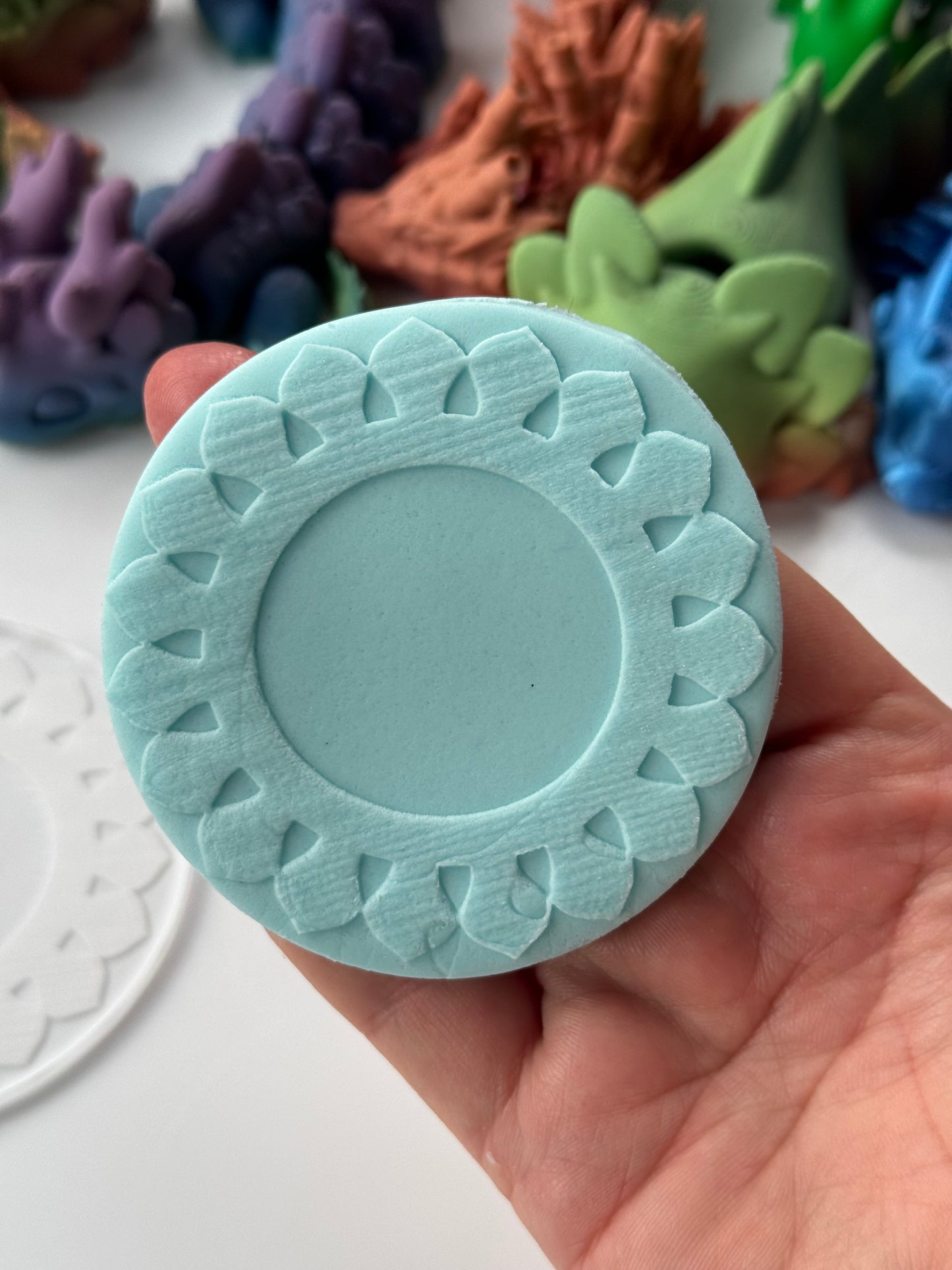 circle frame Deboss disc (style 2)