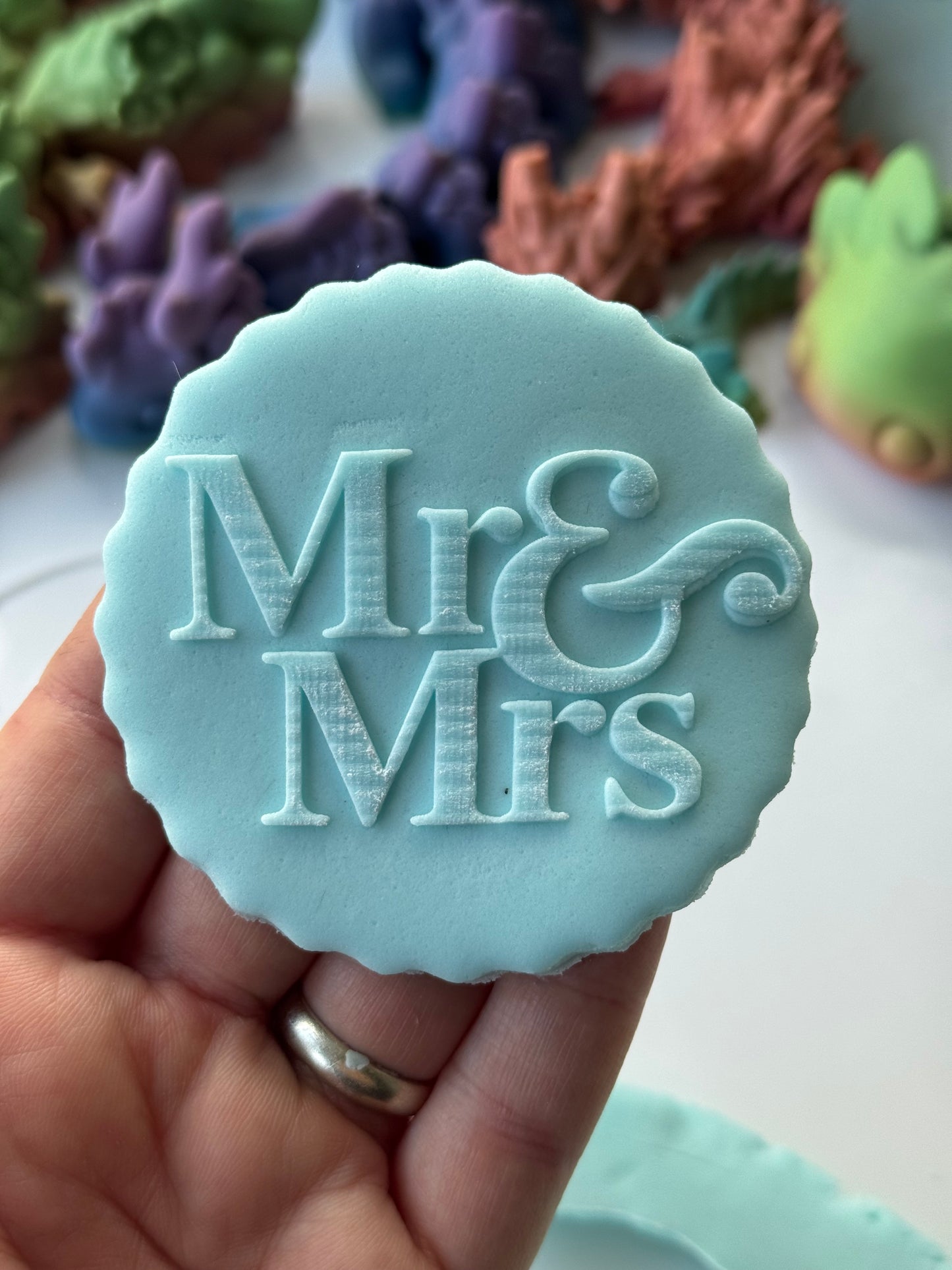 Mr & Mrs deboss disc