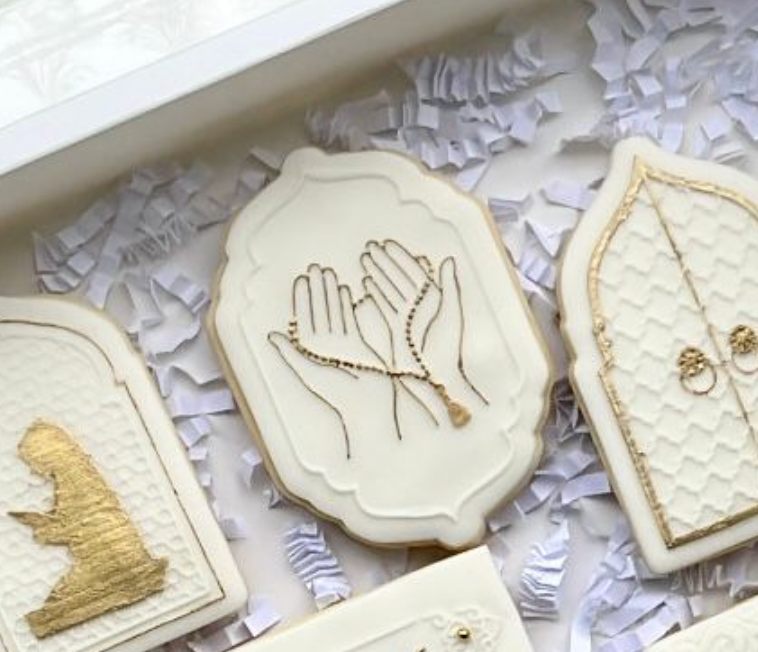 praying hands - prayer - Eid / ramadan deboss + matching cutter