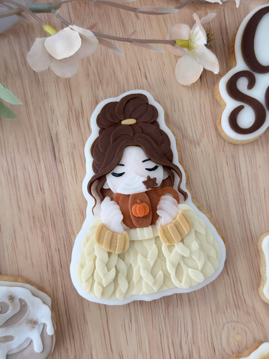 Cosy Knitted Girl 3D Deboss & Matching Cookie Cutter
