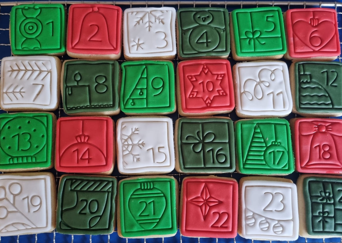 Christmas calendar - stamp and cutters - 0705