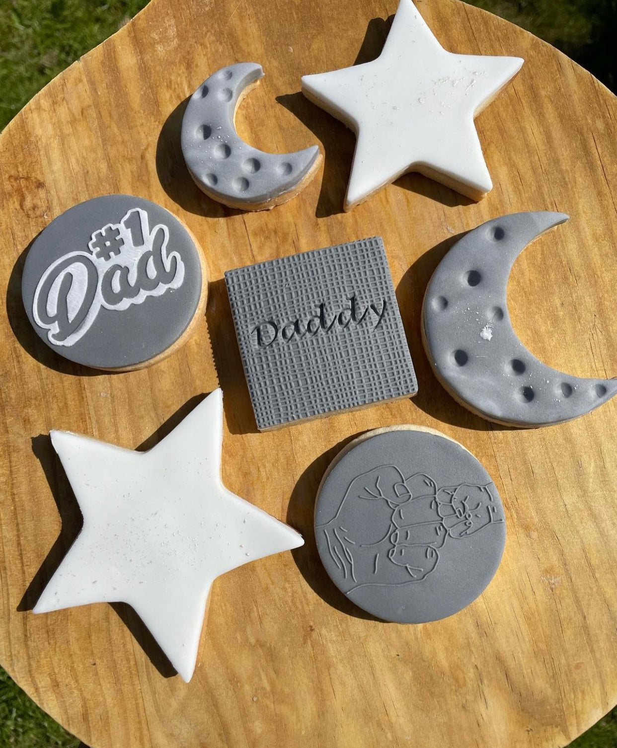 Fist father son - Father’s Day - debossing acrylic stamp MEG cookie cutters