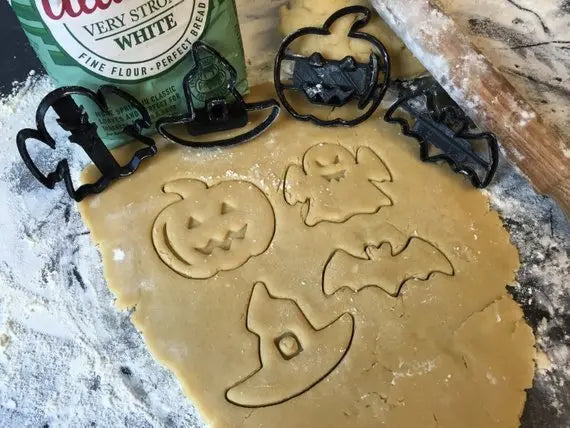 4 pcs Halloween set 2 Cookie Cutter MEG cookie cutters
