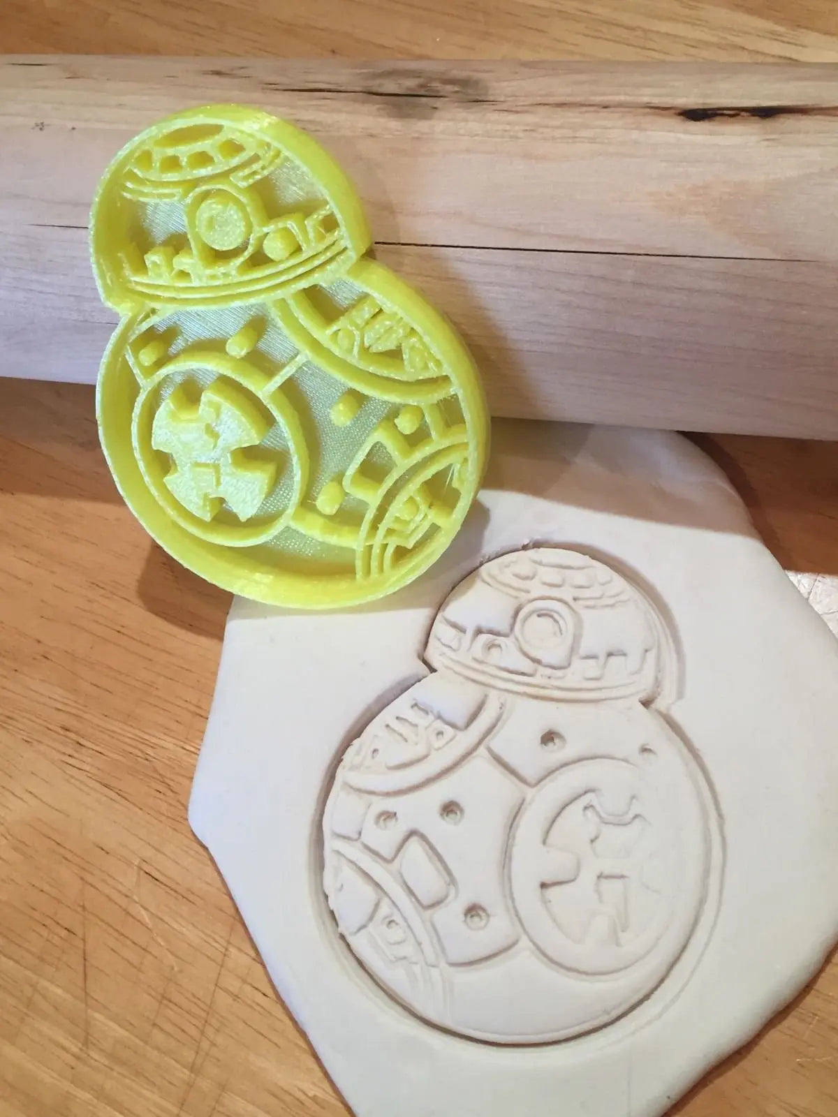 BB-8 Star wars-inspired Cookie cutter MEG cookie cutters