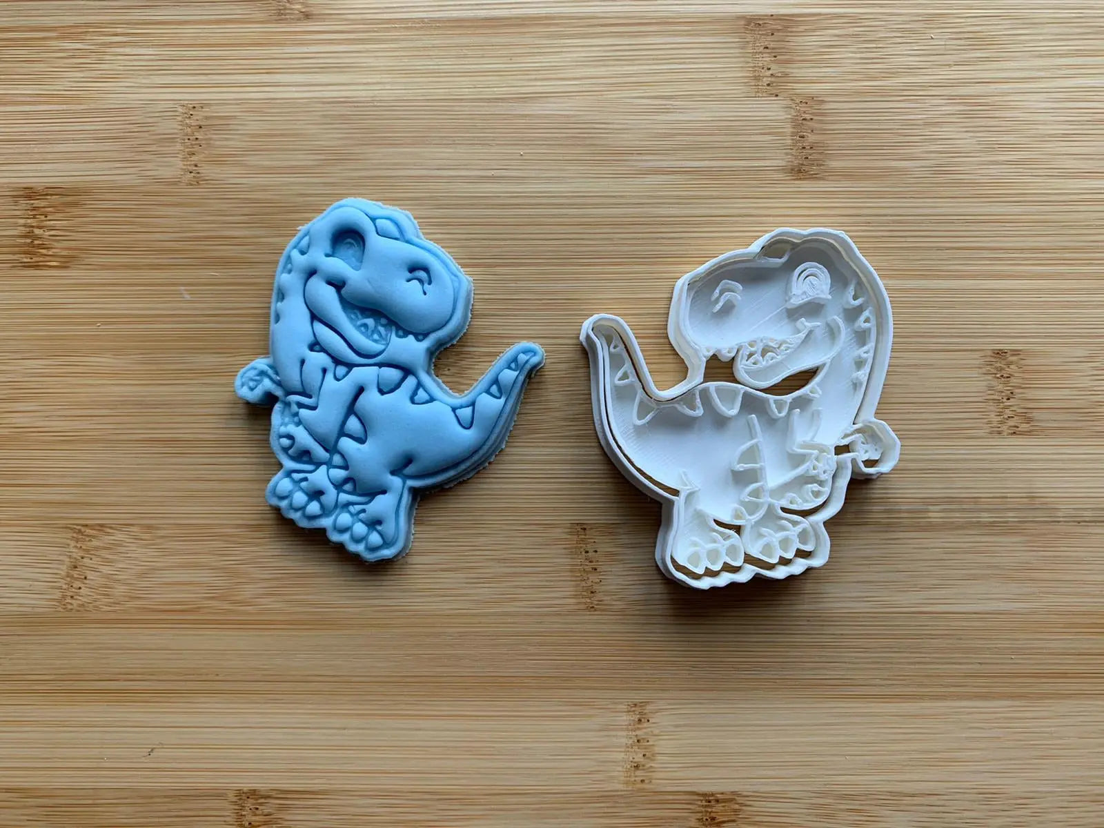Dinosaur - Paint Your Own - Cookie cutter + Stamp MEG cookie cutters