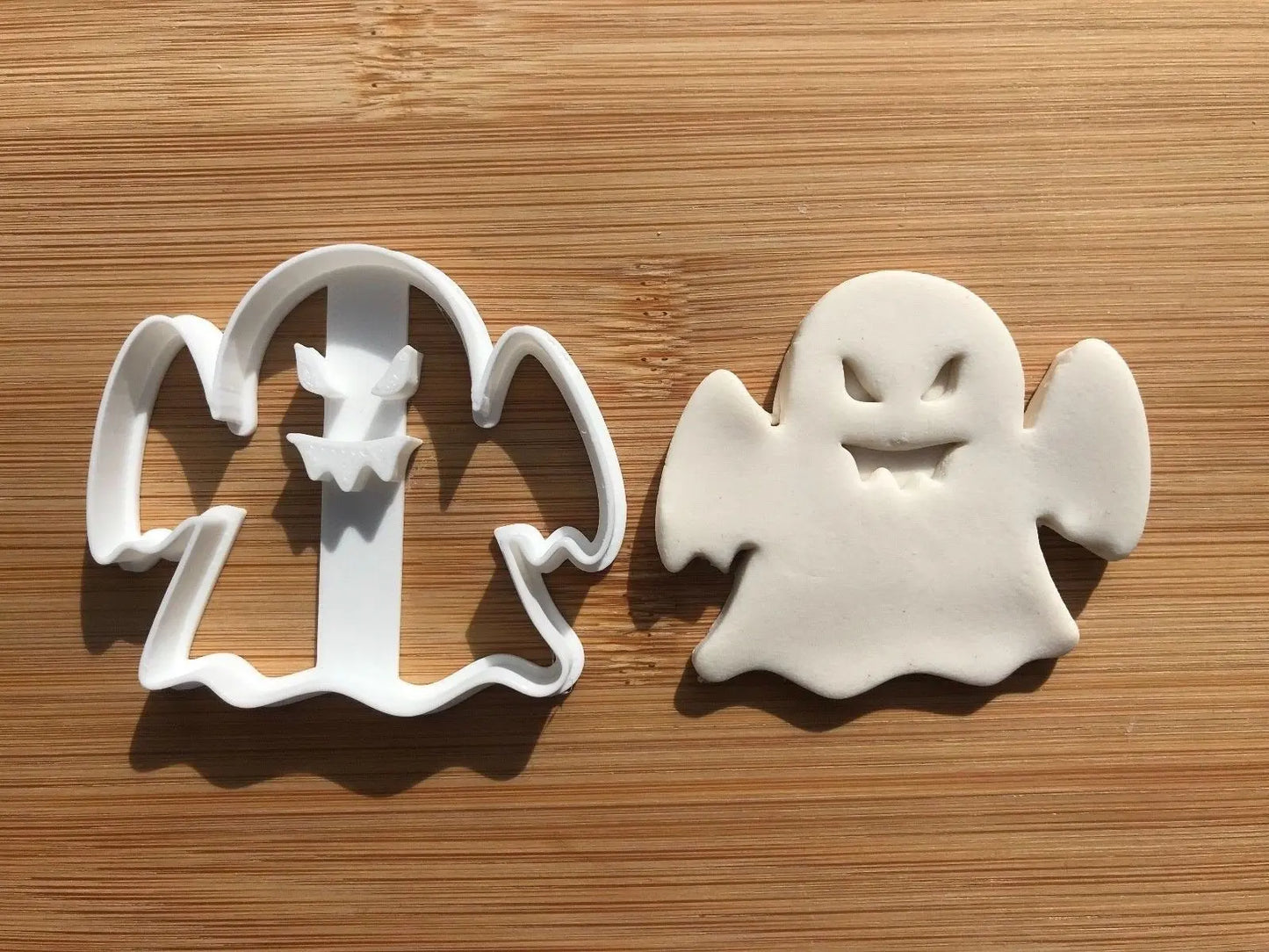 Halloween Uk Seller Plastic Biscuit Cookie Cutter Fondant Cake Decor Ghost MEG cookie cutters