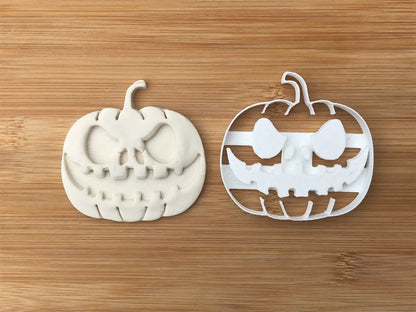 Halloween Uk Seller Plastic Biscuit Cookie Cutter Fondant Cake Decor Pumpkin 2 MEG cookie cutters