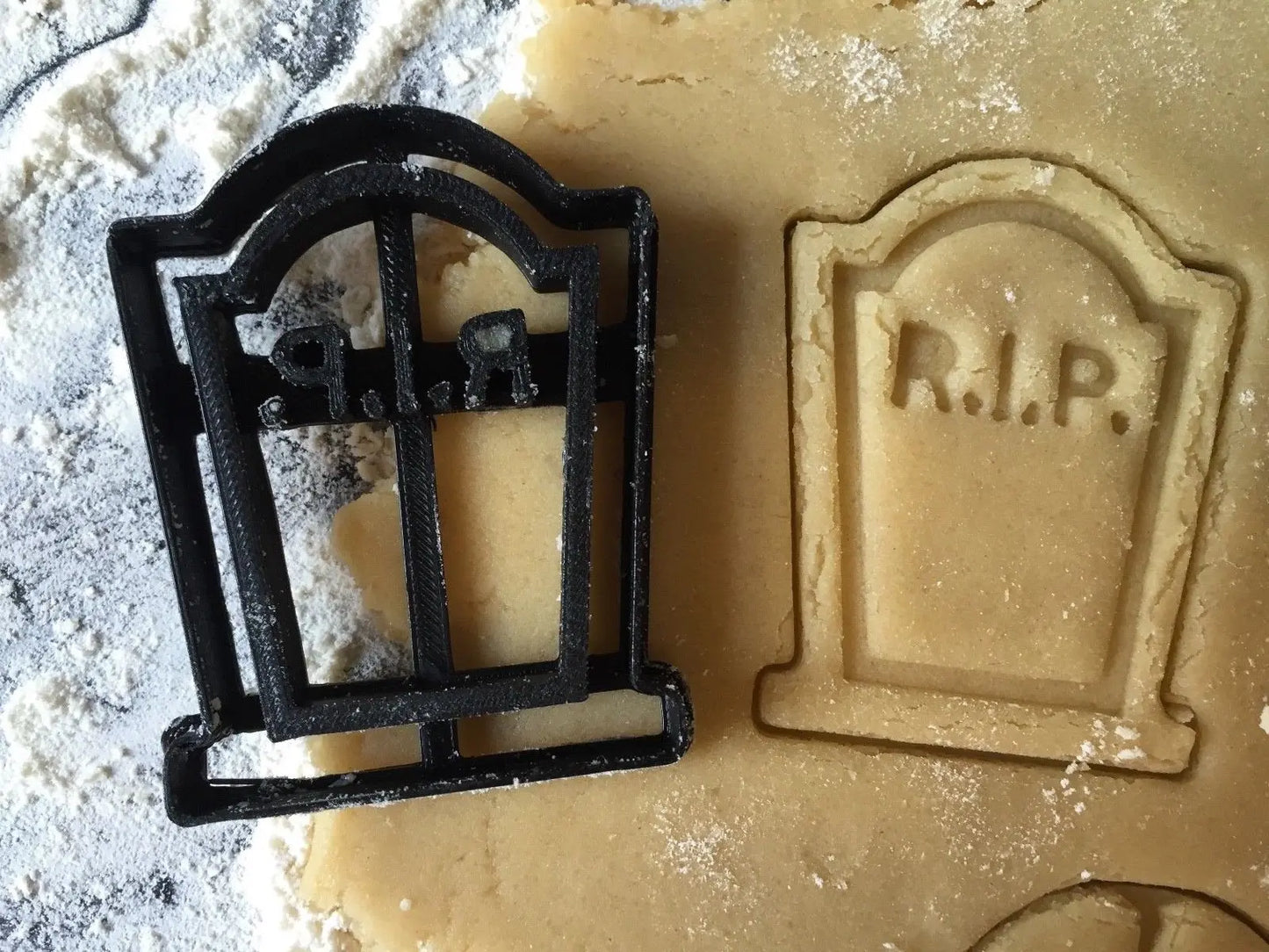 Halloween Uk Seller Plastic Biscuit Cookie Cutter Fondant Cake Decor RIP MEG cookie cutters