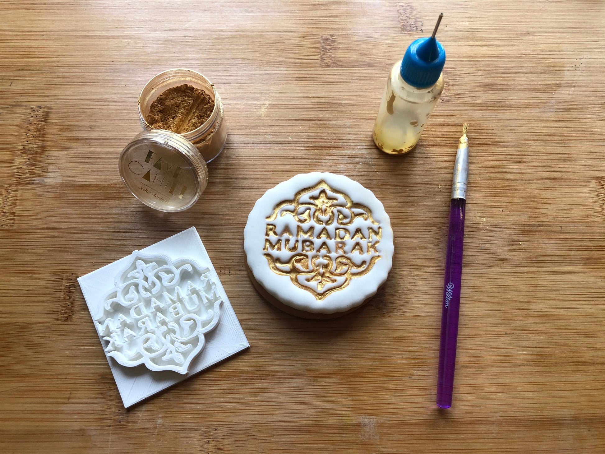 Muslim Islamic Embossing for cupcake and cake - stamps sugar paste Design Ramadan Mubarak MEG cookie cutters