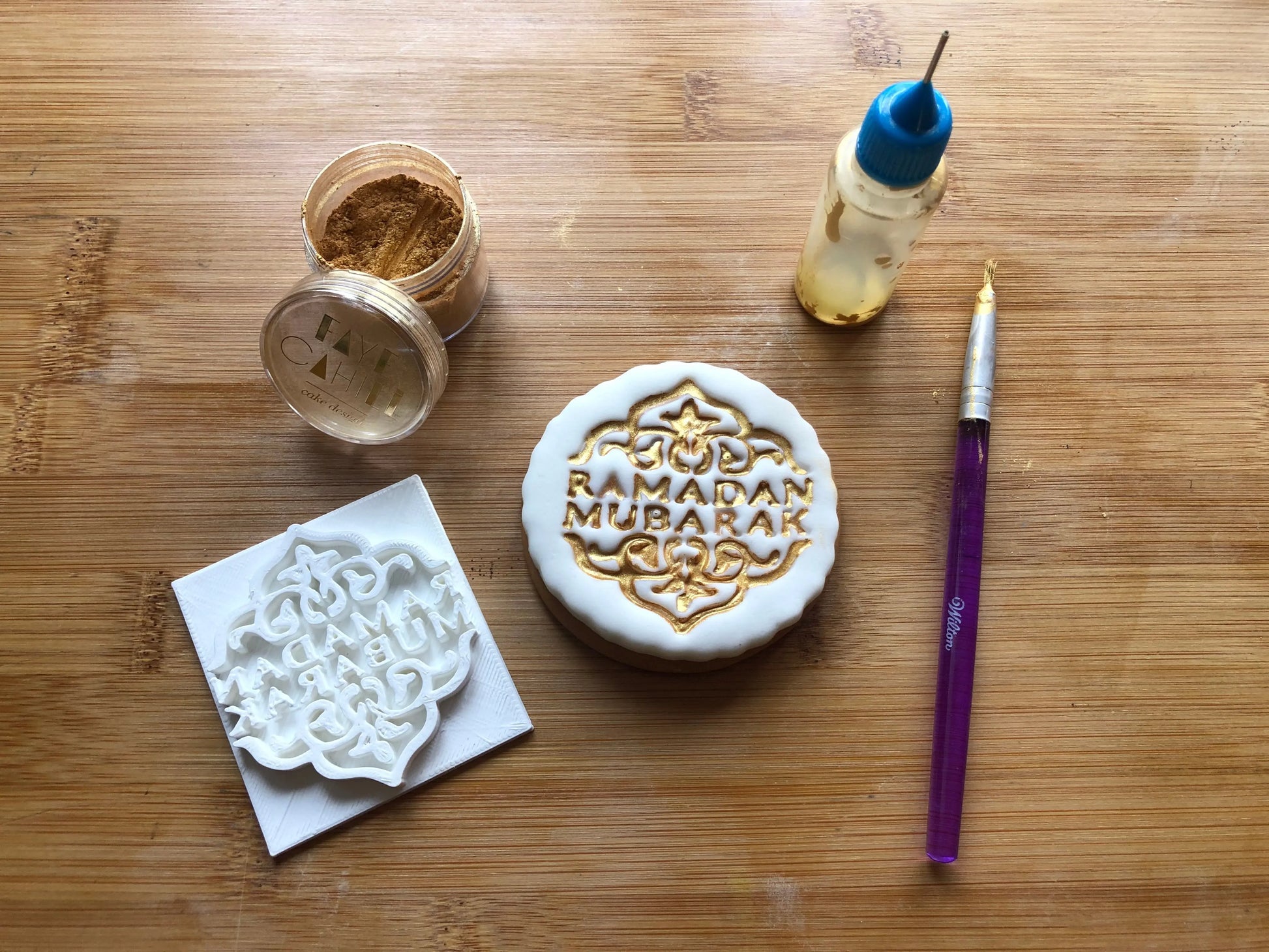 Muslim Islamic Embossing for cupcake and cake - stamps sugar paste Design Ramadan Mubarak MEG cookie cutters