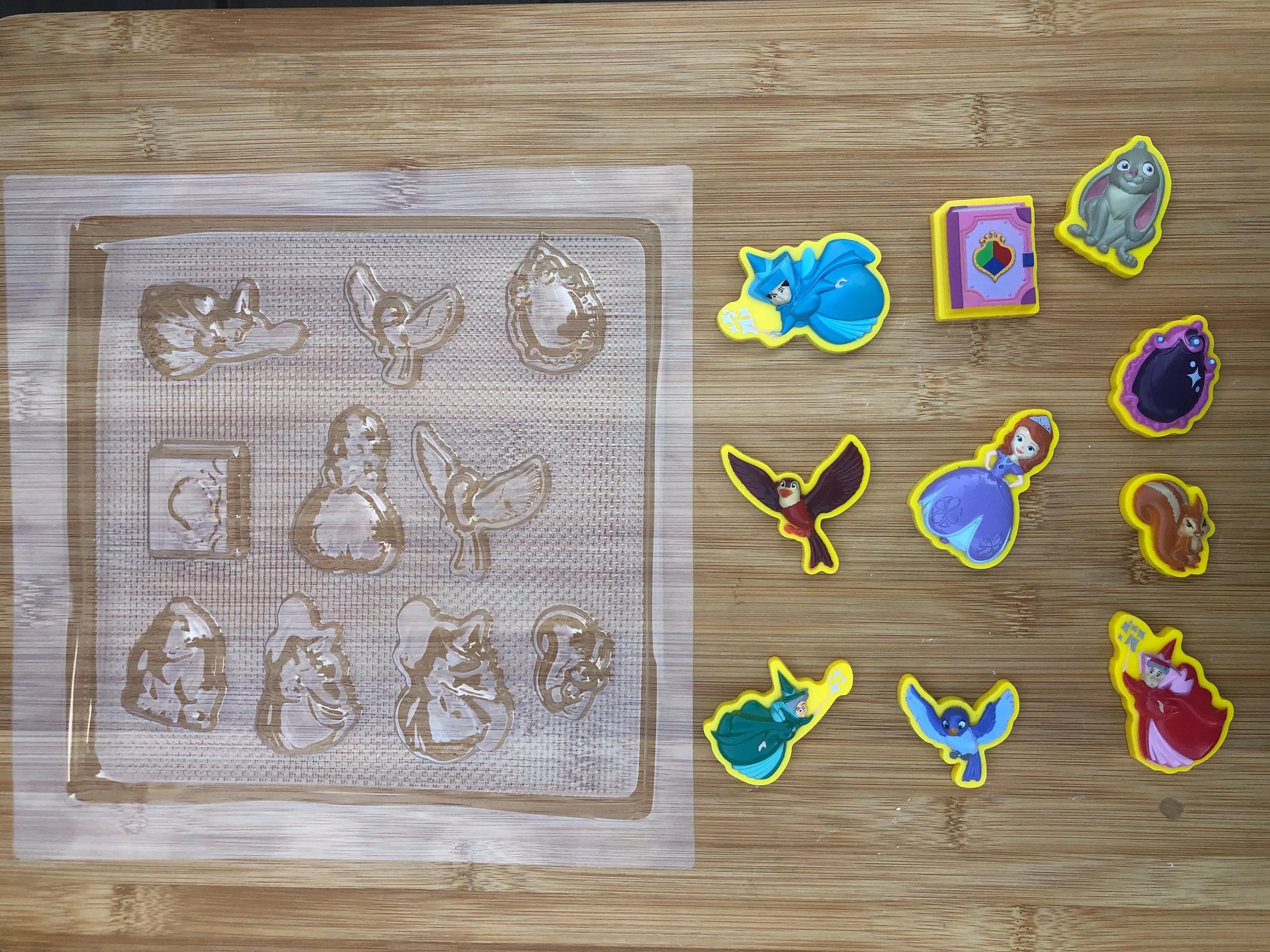 Sofia the first-INSPIRED chocolate mould MEG cookie cutters