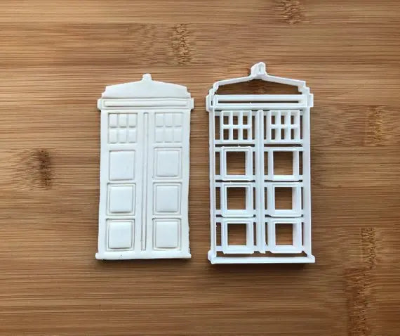 The Tardis from Doctor Who Biscuit Cookie Cutter Fondant Cake Decorating Mold MEG cookie cutters