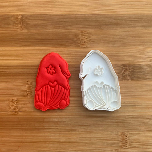 Valentine's gnome 2 - cutter + stamp MEG cookie cutters