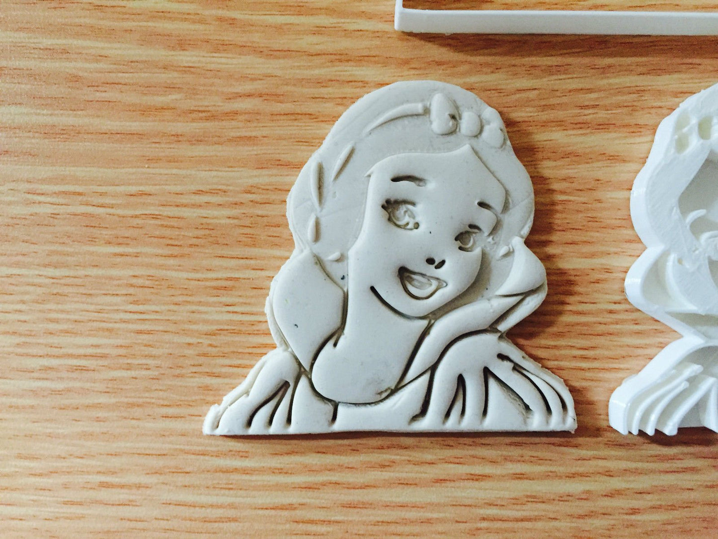 Snow white 035 Princess Cookie Cutter Fondant Cake Decorating Cupcake MEG cookie cutters