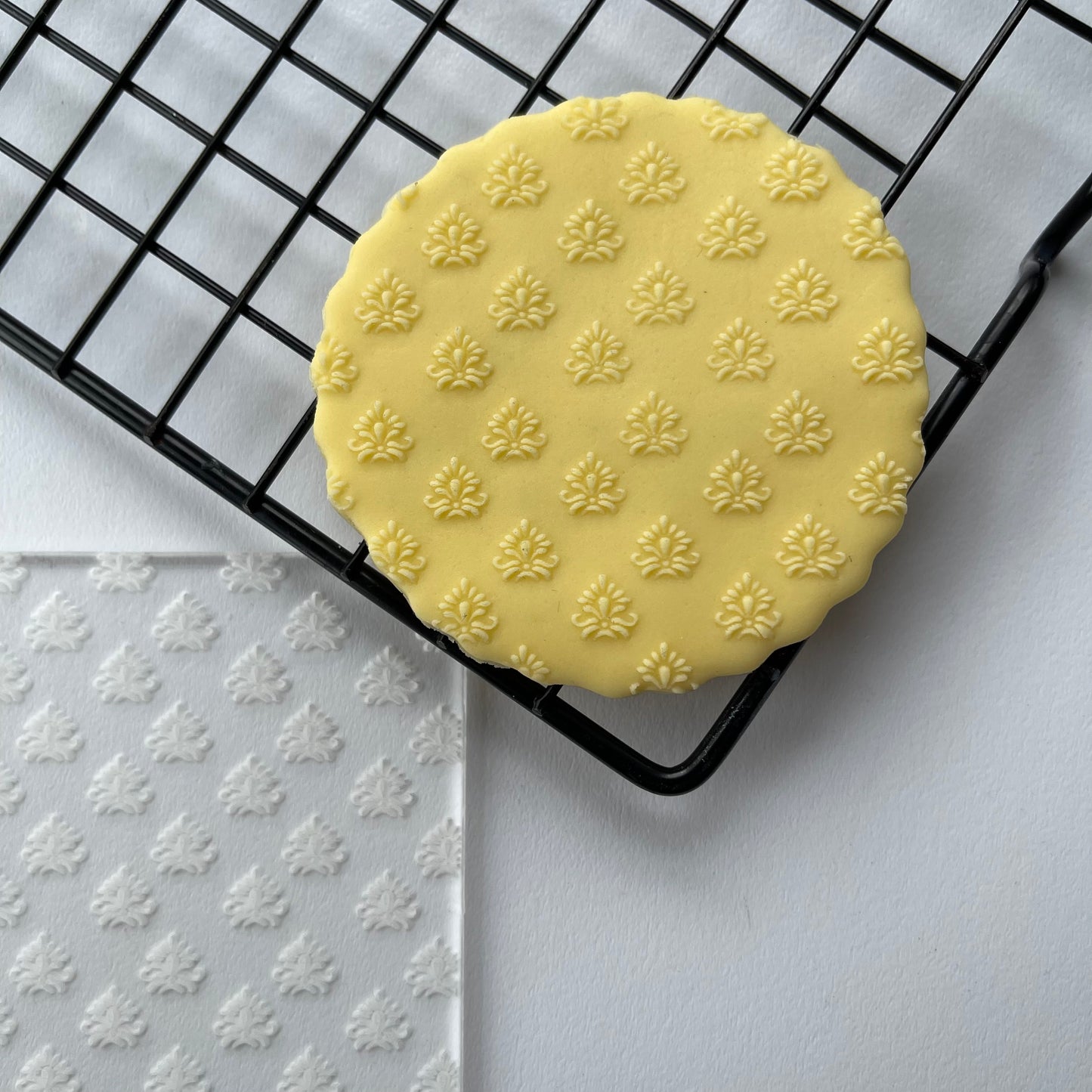 Mehndi 2 pattern - texture Debossing MEG cookie cutters